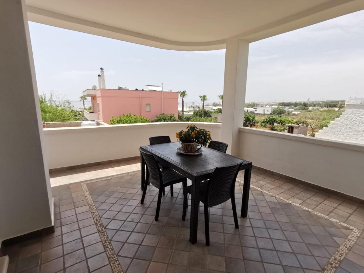 Casa Tramonto Vista Mare Apartment Marina Di Pescoluse Exterior photo